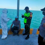 Koramil 06/Serasan Lakukan Pengecekan Kesehatan Terhadap Penumpang KM Nabila
