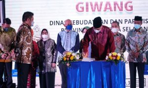 Deputi Kemenpar RI Nilai Peluncuran Giwang Sumsel Luar Biasa Deputi Kemenpar RI Nilai Peluncuran Giwang Sumsel Luar Biasa