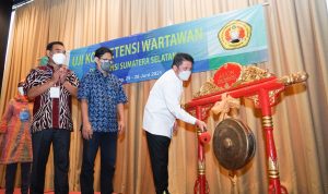Herman Deru Ungkap Profesi Wartawan Sebagai Pekerjaan Mulia