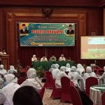 Tingkatkan Kompetensi Guru Madrasah, MTsN 2 Padang Pariaman Gelar Lokakarya di Bukittinggi