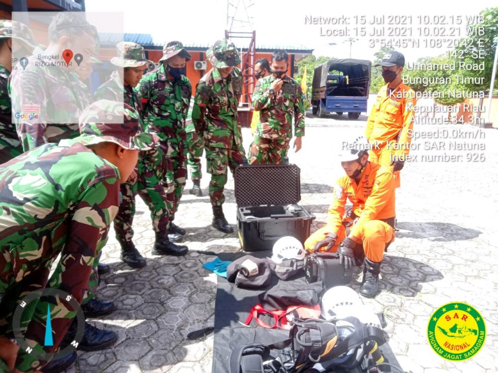 Tingkatkan Kemampuan SAR, KPP Basarnas Natuna dan Denhanud 477 Paskhas Gelar Latihan Bersama Tingkatkan Kemampuan SAR, KPP Basarnas Natuna dan Denhanud 477 Paskhas Gelar Latihan Bersama