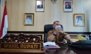 Wakil Bupati Natuna Rodhial Huda Positif Covid-19 Wakil Bupati Natuna Rodhial Huda Positif Covid-19