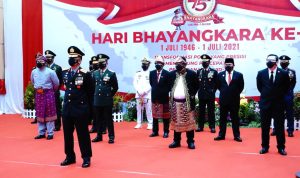 Herman Deru Satu-Satunya Gubernur Penerima Penghargaan Pin Emas Kapolri
