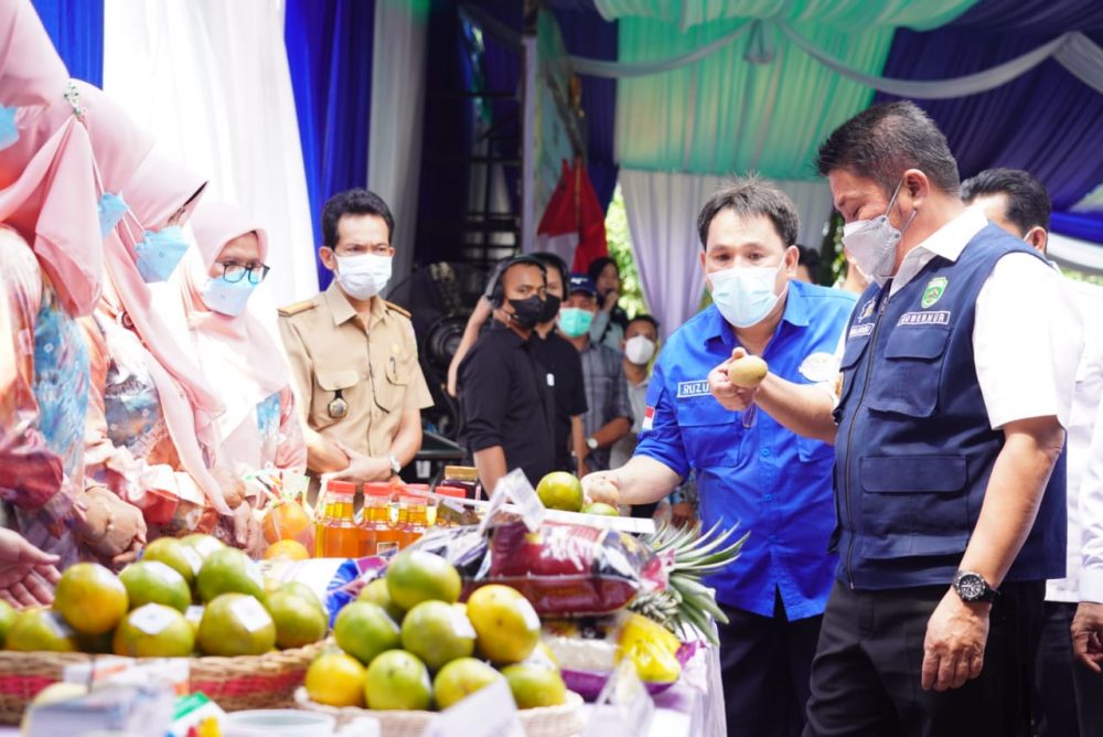 Peringati Hari Keamanan Pangan Sedunia, Herman Deru Motivasi Petani Memiliki Jiwa Wirausaha