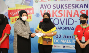 Wagub Marlin: Jika Masyarakat Sehat, Ekonomi Pasti Menggeliat Wagub Marlin: Jika Masyarakat Sehat, Ekonomi Pasti Menggeliat