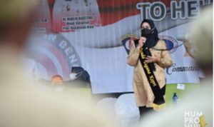 Hj. Dewi Kumalasari Ansar Dikukuhkan Sebagai Bunda Tagana Kepri Hj. Dewi Kumalasari Ansar Dikukuhkan Sebagai Bunda Tagana Kepri