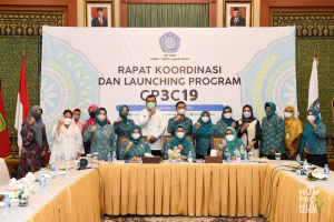 Ketua TP-PKK Kepri Dewi Ansar Motori Gerakan Tekan Sebaran Covid-19 Ketua TP-PKK Kepri Dewi Ansar Motori Gerakan Tekan Sebaran Covid-19