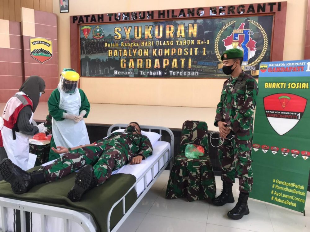 Peringati HUT Ke-3, Batalyon Komposit 1/GP Gelar Aksi Donor Darah Peringati HUT Ke-3, Batalyon Komposit 1/GP Gelar Aksi Donor Darah