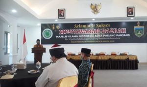 Kakankemenag Padang Panjang Hadiri Musda MUI Kota Padang Panjang Kakankemenag Padang Panjang Hadiri Musda MUI Kota Padang Panjang
