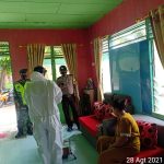 Babinsa Koramil 05/Midai Kembali Tracing Sejumlah Warga Yang Kontak Erat Dengan Pasien Covid-19 Babinsa Koramil 05/Midai Kembali Tracing Sejumlah Warga Yang Kontak Erat Dengan Pasien Covid-19