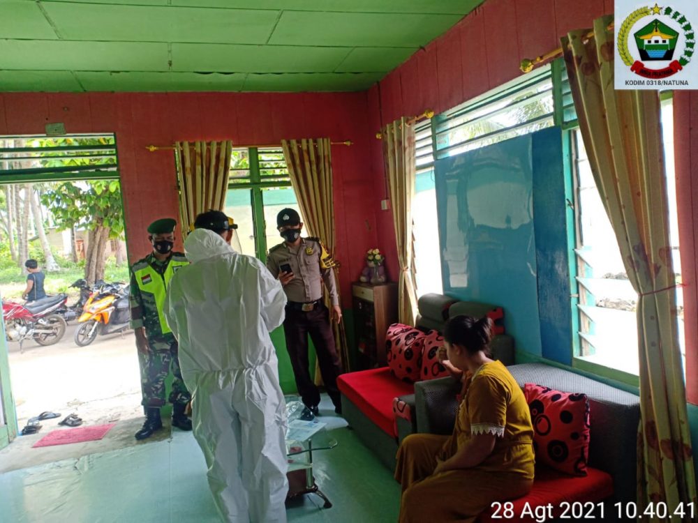 Babinsa Koramil 05/Midai Kembali Tracing Sejumlah Warga Yang Kontak Erat Dengan Pasien Covid-19