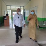 Tinjau Proses PTM, Wan Aris Ingatkan Para Guru Tidak Membuat Siswa Stres Tinjau Proses PTM, Wan Aris Ingatkan Para Guru Tidak Membuat Siswa Stres