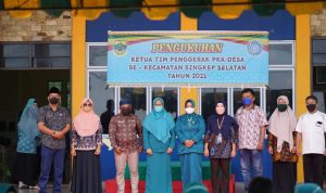 Hadiri Pengukuhan Ketua TP PKK Desa Se-Kecamatan Singsel, Ketua TP PKK Kabupaten Lingga Berikan Motivasi Hadiri Pengukuhan Ketua TP PKK Desa Se-Kecamatan Singsel, Ketua TP PKK Kabupaten Lingga Berikan Motivasi