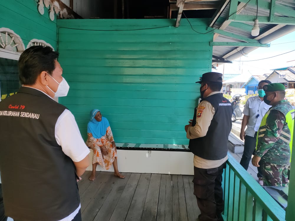 Koramil 03/Sedanau Kembali Lakukan Tracing Terhadap Salah Seorang Warga Terkonfirmasi Positif Covid-19