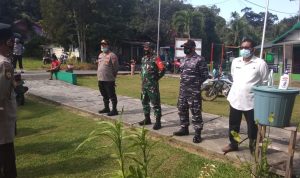 Danramil 06/Serasan Ajka Seluruh Instansi Vertikal dan Elemen Masyarakat Respek Terhadap Kasus Corona