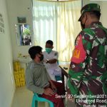 Tanpa Lelah, Babinsa Koramil 03/Sedanau Terus Kawal Proses Vaksinasi