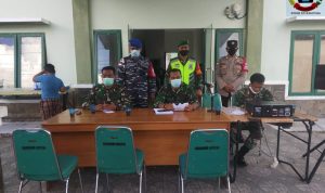 Kodim 0318/Natuna Terus Berupaya Putusan Penyebaran Virus Covid – 19 Melalui Vaksinasi Gurindam 12 Kodim 0318/Natuna Terus Berupaya Putusan Penyebaran Virus Covid – 19 Melalui Vaksinasi Gurindam 12