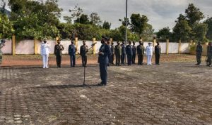 Kodim 0318/Natuna Ziarah Makam Pahlawan Dalam Rangka HUT TNI Ke-76