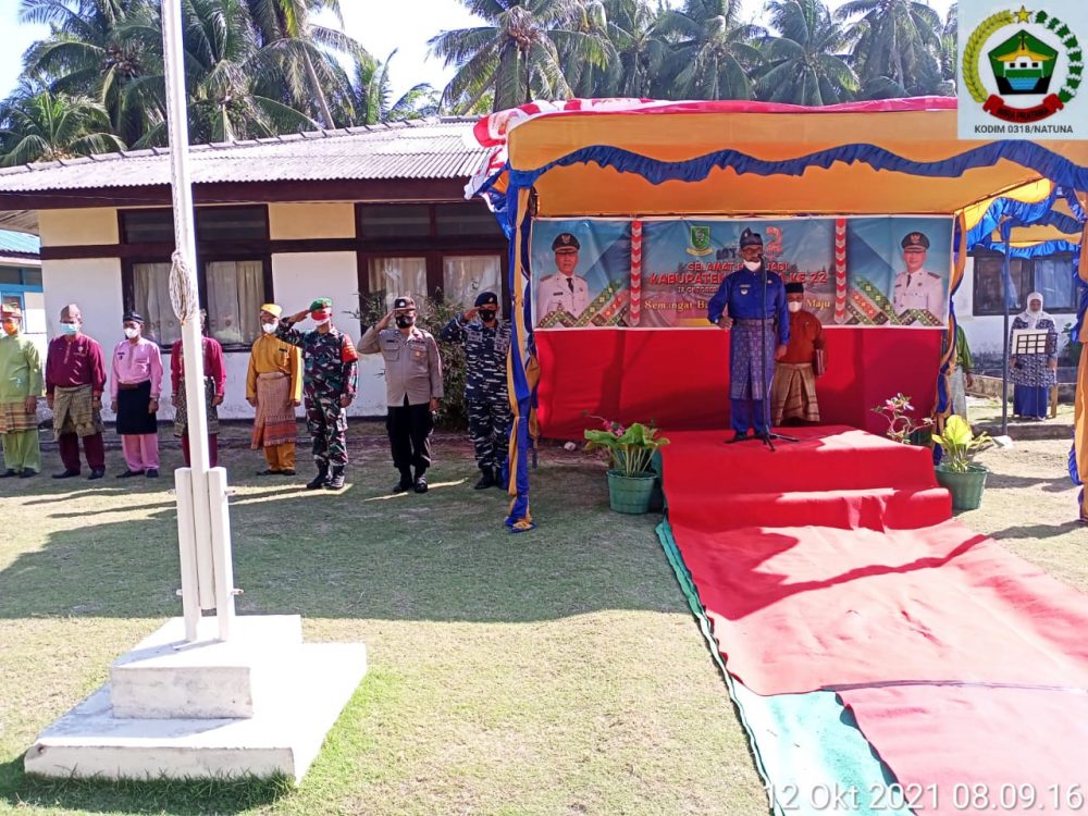 Ikuti Upacara HUT Kabupaten Natuna Ke-22, Ini Harapan Danramil 05/Midai Ikuti Upacara HUT Kabupaten Natuna Ke-22, Ini Harapan Danramil 05/Midai