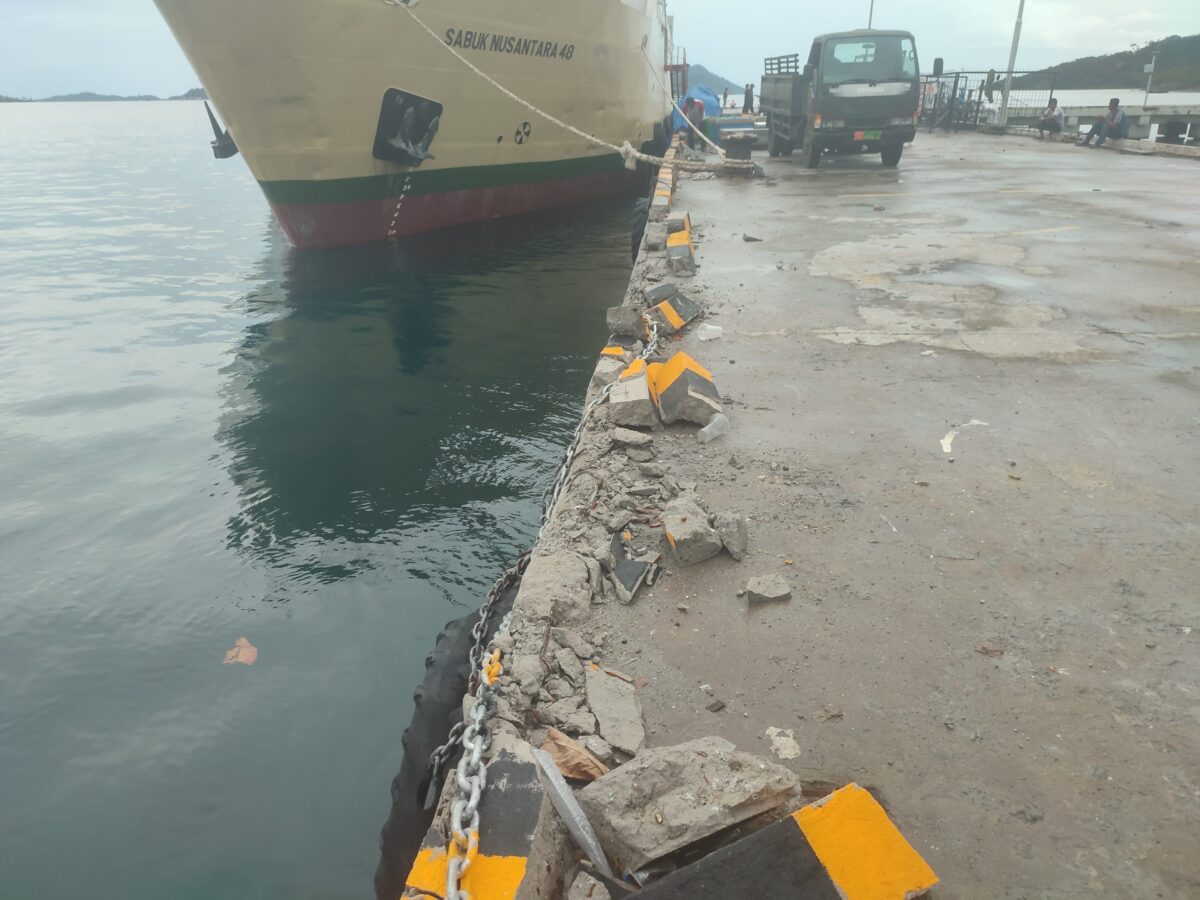 Proyek Bibir Dermaga Selat Lampa Milik KUPP Kelas II Tarempa Terkesan Asal Jadi