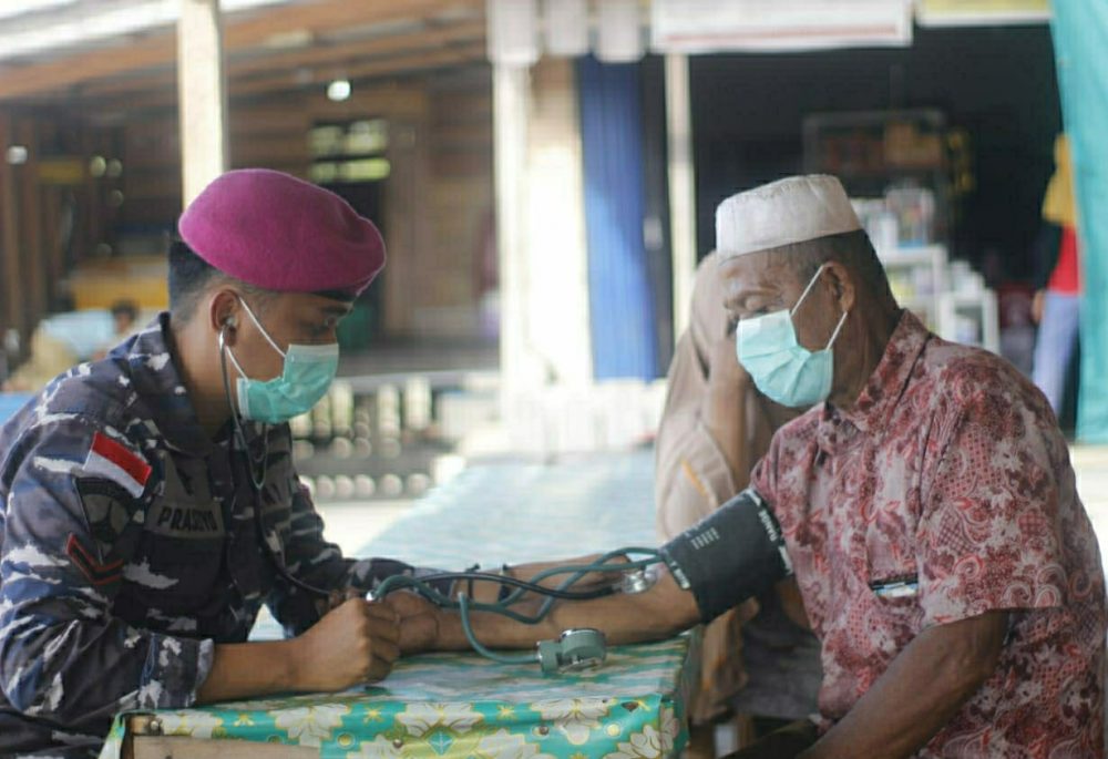 Satgas Kompi Komposit Marinir Natuna Gelar Medical Camp di Pulau Terluar Natuna