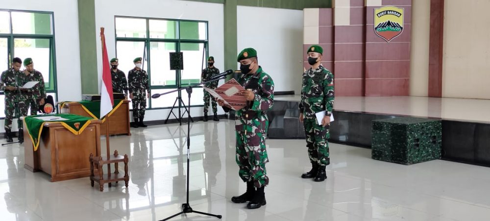 Danyon Komposit 1/GP Pimpin Acara Tradisi Korps Rapot Pindah Satuan