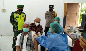 Ketua Komisi I DPRD Natuna Kembali Pantau Vaksinasi Bagi Masyarakat di Desa Sungai Ulu