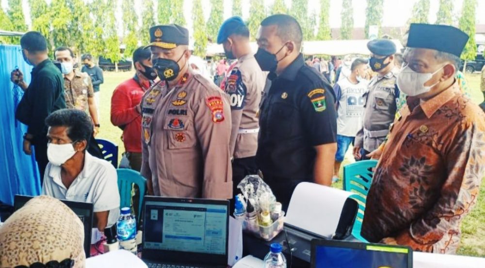 Dalam Rangka HKN ke-57, Wagub dan Wakapolda Sumbar Hadiri Vaksinasi Massal Dalam Rangka HKN ke-57, Wagub dan Wakapolda Sumbar Hadiri Vaksinasi Massal