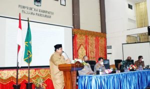 Suhatri Bur Pimpin Rakor Percepatan dan Evaluasi Pelaksanaan Vaksinasi Covid-19 Suhatri Bur Pimpin Rakor Percepatan dan Evaluasi Pelaksanaan Vaksinasi Covid-19