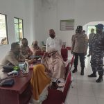 Ketua Komisi I DPRD Natuna Pantau Pembagian BLT DD dan Vaksinasi di Desa Sungai Ulu