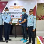 SMSI Lingga Terima Penghargaan dari Kantor Imigrasi Kelas II Non TPI Dabo Singkep