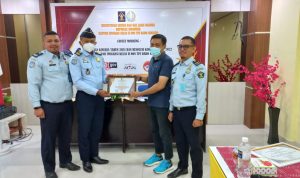 SMSI Lingga Terima Penghargaan dari Kantor Imigrasi Kelas II Non TPI Dabo Singkep