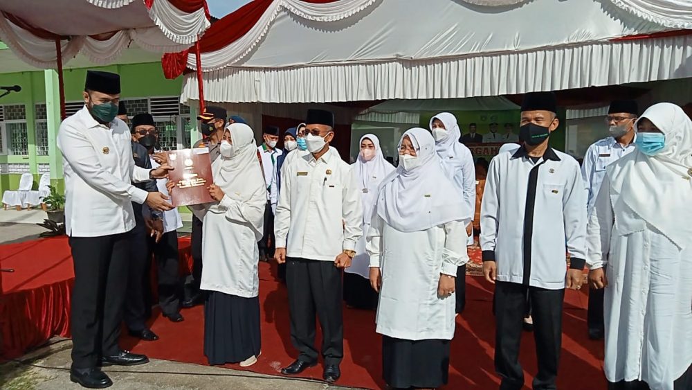 HAB ke-76, Walikota Padang Panjang Inspektur Upacara HAB ke-76, Walikota Padang Panjang Inspektur Upacara