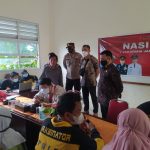 Nasi Kapau Polres Natuna Sentuh Pelajar SDN 001 Kecamatan Pulau Tiga