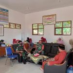 Babinsa Koramil 06/Serasan Sambangi Sekolah SD N 001 Desa Arung Ayam Terkait Vaksinasi Anak