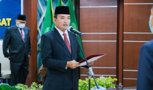 Plt Bupati Beni Hernedi Lantik Sejumlah Pejabat di Muba