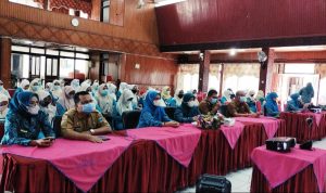 TP PKK Kab Padang Pariaman Ikuti Pembekalan dan Apresiasi Kader PKK Pro Sehat Kendali Covid-19