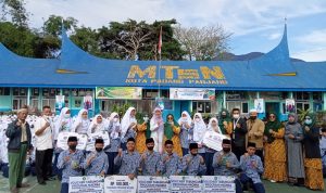 Kemenag Sosialisasikan Program MADINA di MTsN Kota Padang Panjang Kemenag Sosialisasikan Program MADINA di MTsN Kota Padang Panjang