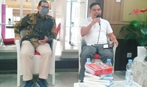 Kadiskominfo Padang Pariaman Jadi Pembicara Bincang Santai ASN Yang Digelar Komunitas SabiSabu Kadiskominfo Padang Pariaman Jadi Pembicara Bincang Santai ASN Yang Digelar Komunitas SabiSabu
