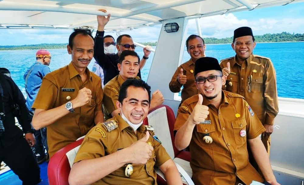 Rahmang Ikuti Rakor Pemerintah Provinsi Dengan Pemerintah Kabupaten/Kota se-Sumatera Barat Rahmang Ikuti Rakor Pemerintah Provinsi Dengan Pemerintah Kabupaten/Kota se-Sumatera Barat