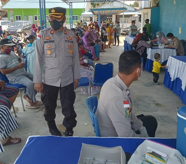 Polres Bintan Laksanakan Vaksinasi Serentak Seluruh Indonesia Yang Dipantau Langsung Oleh Kapolri Melalui Zoom Meeting