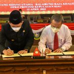 Gubernur Kepri Saksikan Pengesahan Perubahan Perda Retribusi Daerah