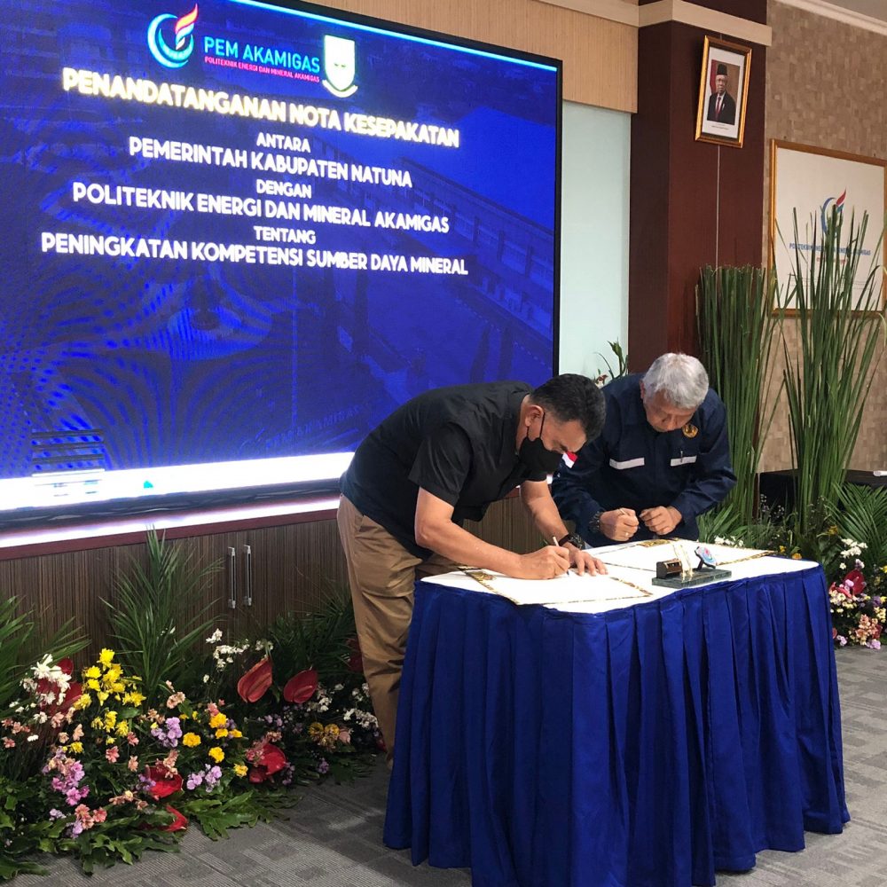 Bupati Natuna Tandatangani Kerjasama Dengan PEM Akamigas