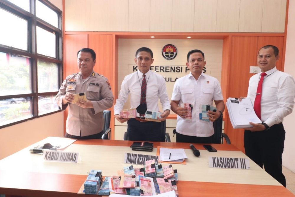 Dit Reskrimsus Polda Kepri Berhasil Ungkap Kasus Tindak Pidana Korupsi Dengan Nilai Kerugian Keuangan Negara Sebesar Rp 6.2 M Dit Reskrimsus Polda Kepri Berhasil Ungkap Kasus Tindak Pidana Korupsi Dengan Nilai Kerugian Keuangan Negara Sebesar Rp 6.2 M