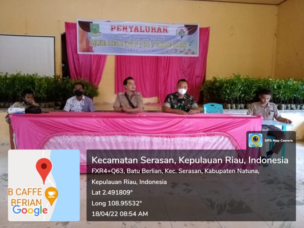 Babinsa Koramil 06/Serasan, Dampingi Penyaluran BLT DD Agar Tepat Sasaran Babinsa Koramil 06/Serasan, Dampingi Penyaluran BLT DD Agar Tepat Sasaran