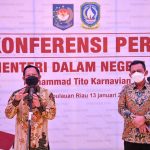 Mendagri Lakukan Kunker Dalam Rangka Launcahing Vaksinasi Booster dan Monitoring dan Evaluasi Program Strategis di Provinsi Kepri Mendagri Lakukan Kunker Dalam Rangka Launcahing Vaksinasi Booster dan Monitoring dan Evaluasi Program Strategis di Provinsi Kepri