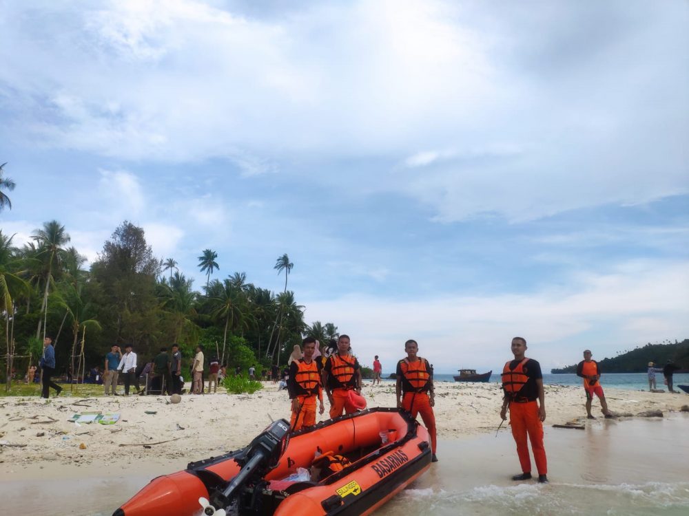 Pantai Jadi Wisata Favorit Masyarakat, Basarnas Natuna Lakukan Siaga Sar Khusus Pantai Jadi Wisata Favorit Masyarakat, Basarnas Natuna Lakukan Siaga Sar Khusus