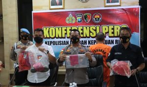 TKA Asal Tiongkok Tikam Rekan Kerja Hingga Tewas TKA Asal Tiongkok Tikam Rekan Kerja Hingga Tewas