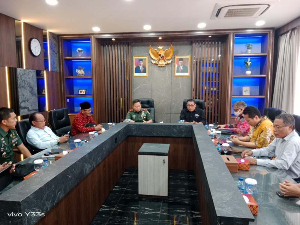 Steering Committee Rapimnas SMSI Rapat Bersama Pusat Sandi dan Siber TNI Angkatan Darat Steering Committee Rapimnas SMSI Rapat Bersama Pusat Sandi dan Siber TNI Angkatan Darat