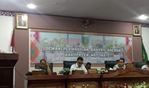 Gelar RDP, Aliansi Natuna Minta DPRD Batalkan Rencana Penambangan Pasir Silika Gelar RDP, Aliansi Natuna Minta DPRD Batalkan Rencana Penambangan Pasir Silika